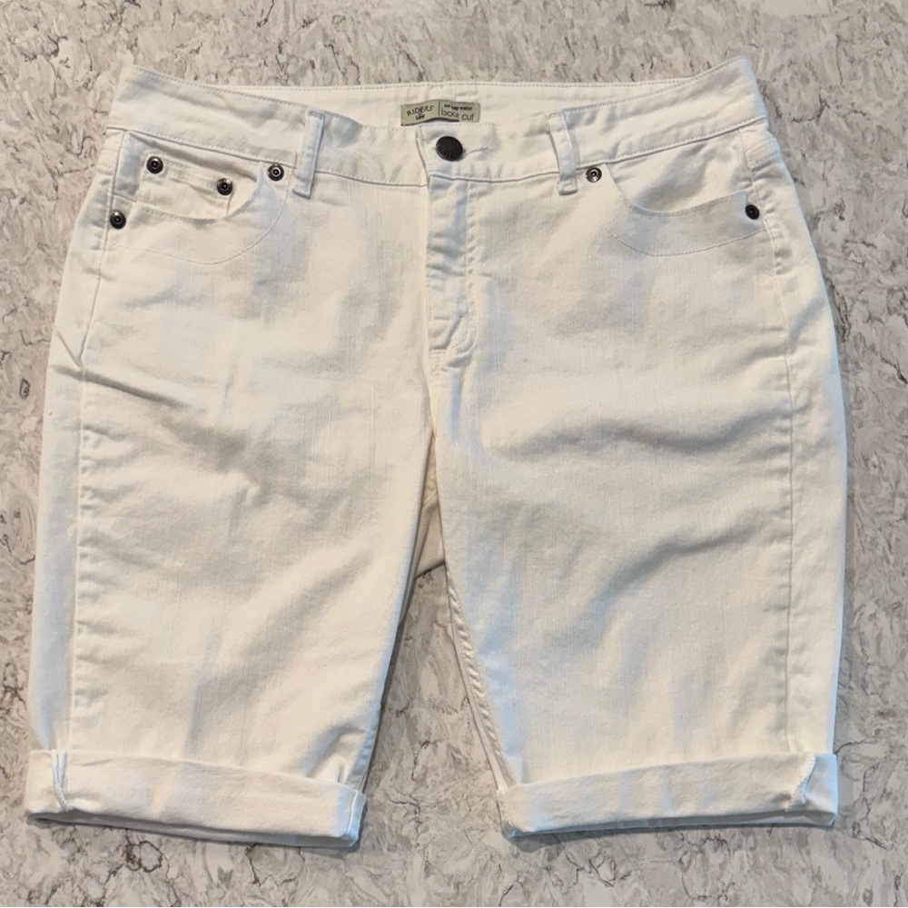 Lee Riders No Gap Waist Women's White Denim Bermuda Shorts